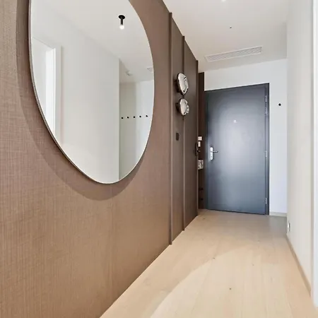 Eurovea Tower Apartment, 36th Floor, Castle View & Free Parking Bratislava