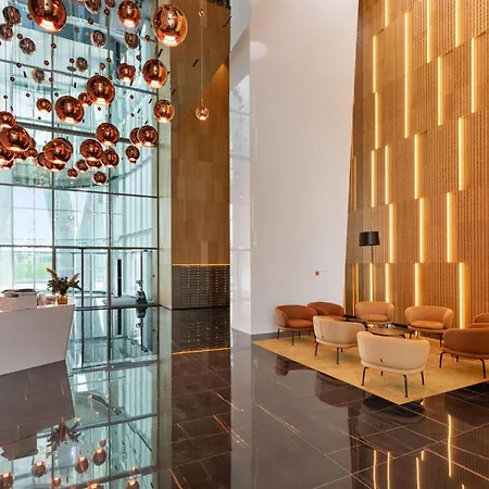 Daire Eurovea Tower Apartment, 36th Floor, Castle View & Free Parking *